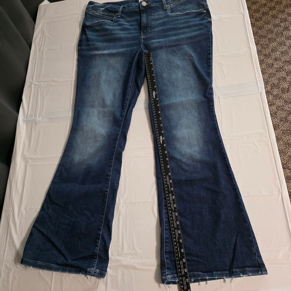 Dark wash jeans plus size